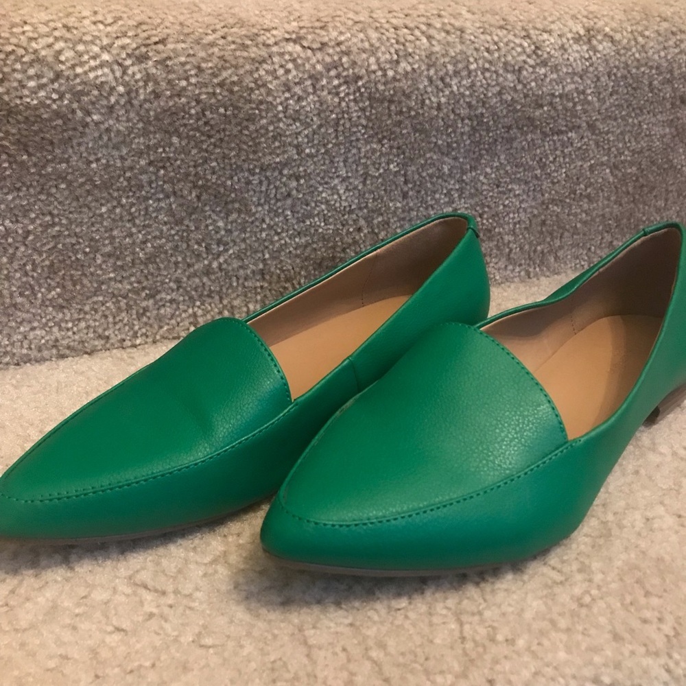 Banana Republic Loafer Size 8